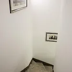 Station Apartment