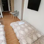 Station Apartment *